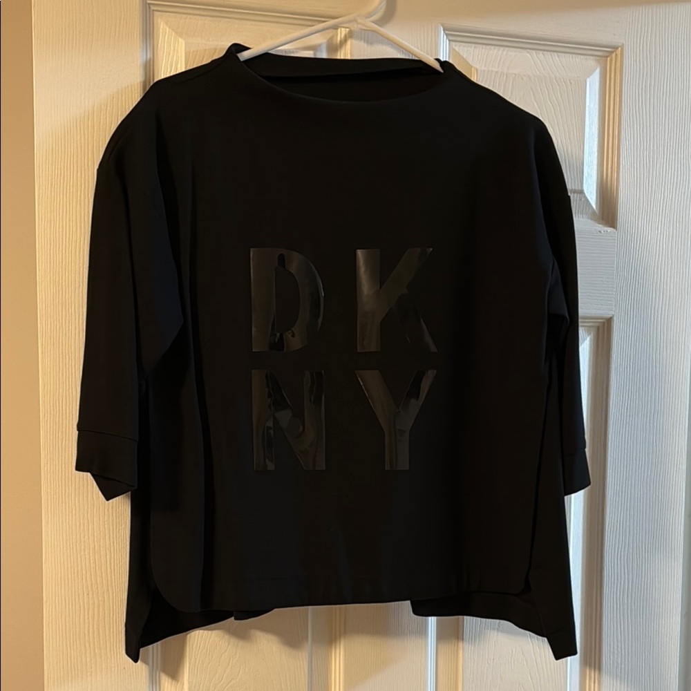 DKNY sports